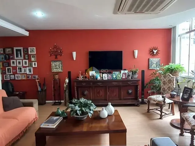 Apartamento com 139m² 3 quartos e 2 banheiros, à venda, no bairro Copacabana em Rio de Janeiro