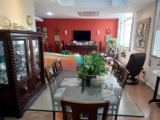 Apartamento com 139m² 3 quartos e 2 banheiros, à venda, no bairro Copacabana em Rio de Janeiro
