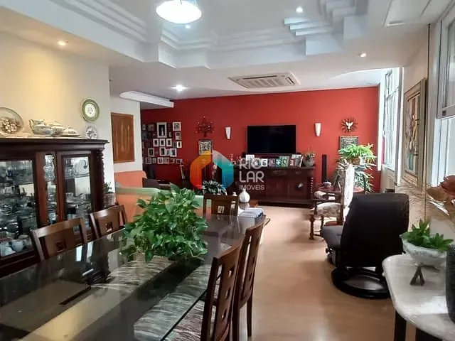 Apartamento com 139m² 3 quartos e 2 banheiros, à venda, no bairro Copacabana em Rio de Janeiro