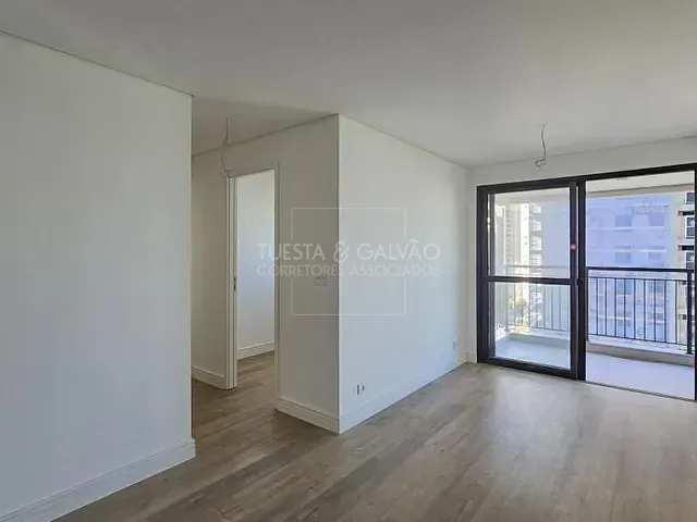 Apartamento com 63m² 2 quartos e 2 banheiros, à venda, no bairro Cristo Rei em Curitiba