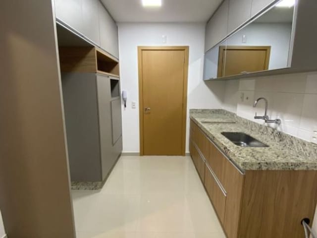 Apartamento com 178m² 3 quartos e 2 banheiros, para alugar, no bairro Gleba Fazenda Palhano em Londrina