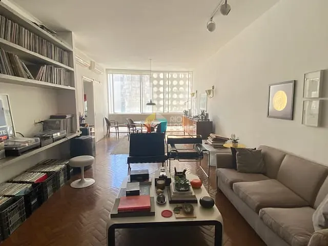 Apartamento com 163m² 3 quartos e 4 banheiros, à venda, no bairro Copacabana em Rio de Janeiro