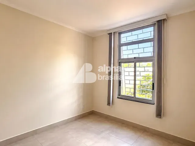 Apartamento com 60m² 2 quartos e 1 banheiro, para alugar, no bairro Asa Sul em Brasília