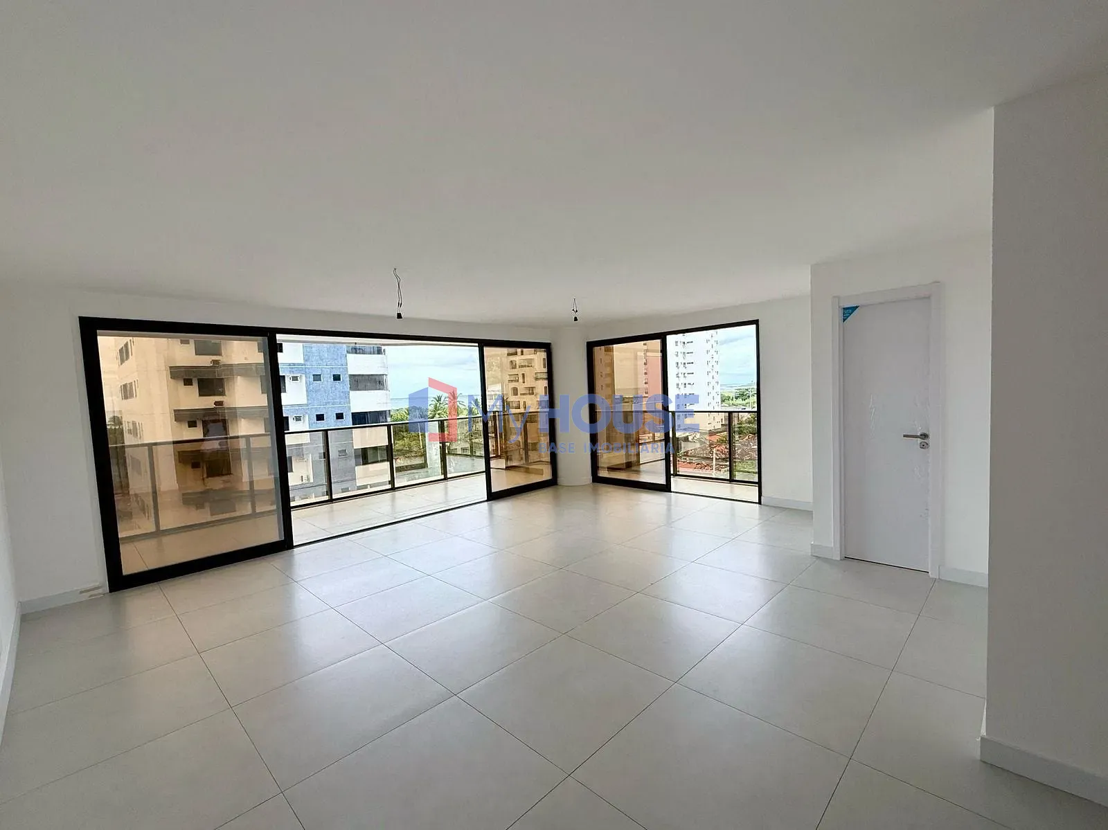 Apartamento, 3 quartos, 132 m² - Foto 3