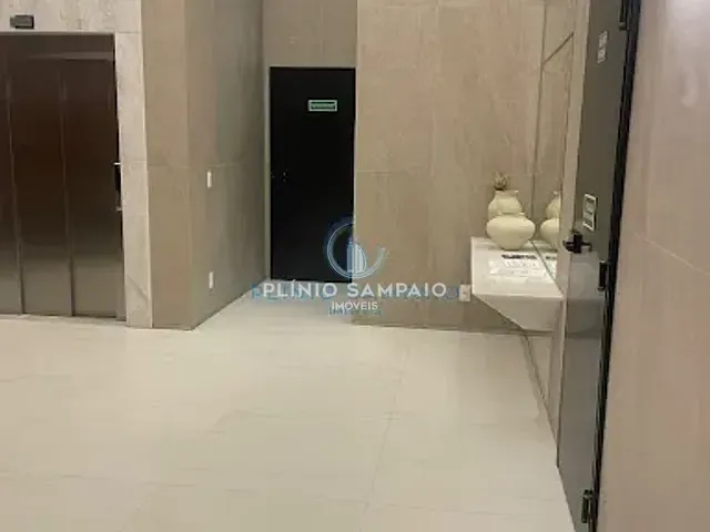 Apartamento com 141m² 4 quartos e 4 banheiros, à venda, no bairro Centro em Guarapari