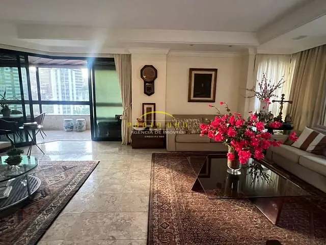 Apartamento com 335m² 4 quartos e 5 banheiros, à venda, no bairro Ondina em Salvador
