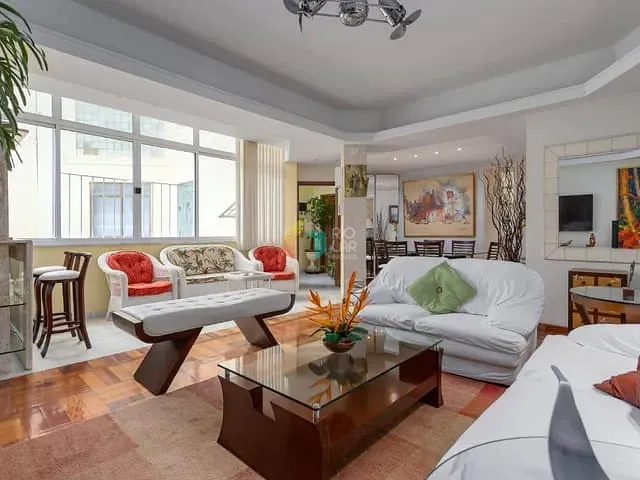 Apartamento com 165m² 3 quartos e 2 banheiros, à venda, no bairro Copacabana em Rio de Janeiro
