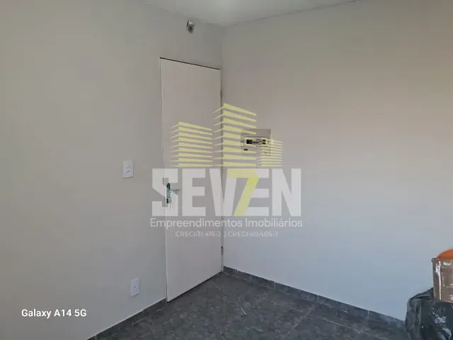 Apartamento com 47m² 2 quartos e 1 banheiro, à venda, no bairro Núcleo Habitacional Vereador Edson Francisco da Silva em Bauru