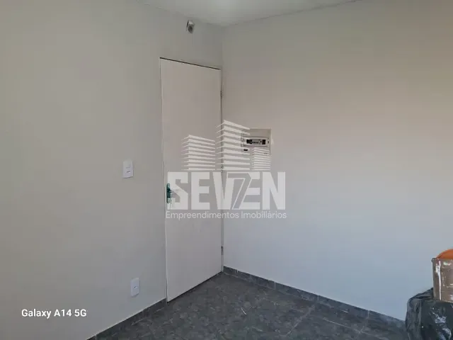 Apartamento com 47m² 2 quartos e 1 banheiro, à venda, no bairro Núcleo Habitacional Vereador Edson Francisco da Silva em Bauru