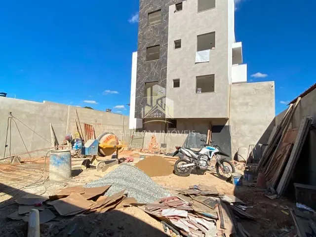 Apartamento 2 quartos e 2 banheiros, à venda, no bairro Copacabana em Belo Horizonte