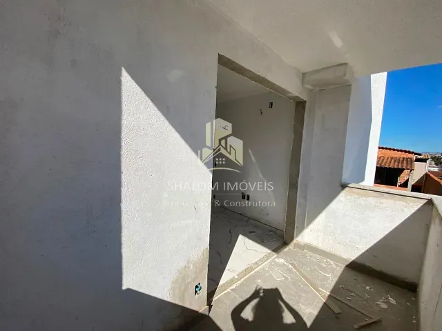 Apartamento 2 quartos e 2 banheiros, à venda, no bairro Copacabana em Belo Horizonte