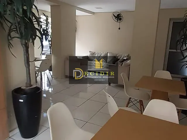 Apartamento 2 quartos e 1 banheiro, à venda, no bairro Jardim Colonial em São Paulo