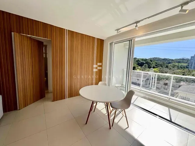 Apartamento 2 quartos e 2 banheiros, para alugar, no bairro Praia Brava de Itajaí em Itajaí