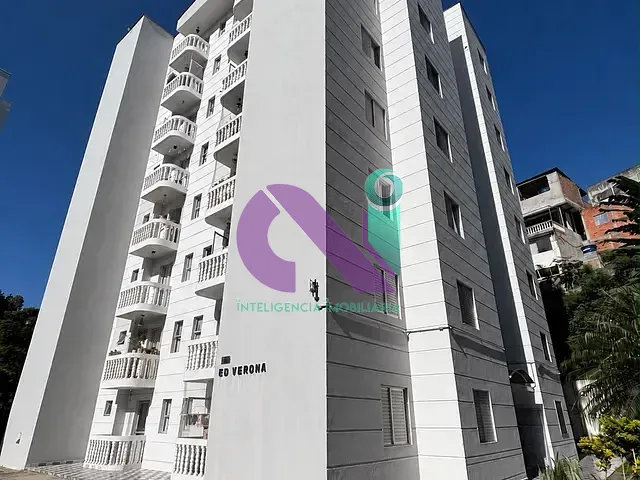 Apartamento 2 quartos e 1 banheiro, à venda, no bairro São Pedro em Osasco