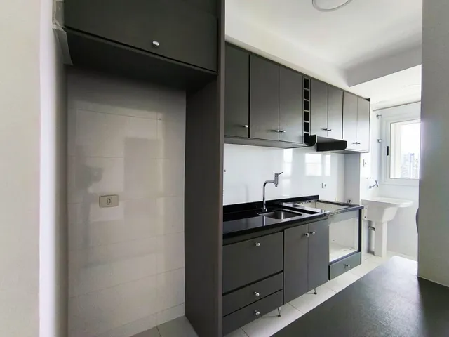 Apartamento com 10m² 3 quartos e 2 banheiros, à venda, no bairro Gleba Palhano em Londrina