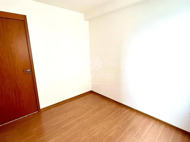 Apartamento com 34m² 2 quartos e 1 banheiro, para alugar, no bairro Vila Palmares em Santo André