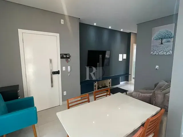 Apartamento 2 quartos e 2 banheiros, à venda, no bairro Universitário em Tijucas
