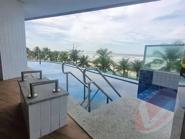 Apartamento com 100m² 2 quartos e 2 banheiros, à venda, no bairro Real em Praia Grande