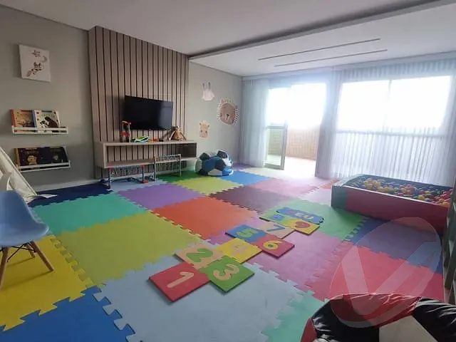 Apartamento com 100m² 2 quartos e 2 banheiros, à venda, no bairro Real em Praia Grande