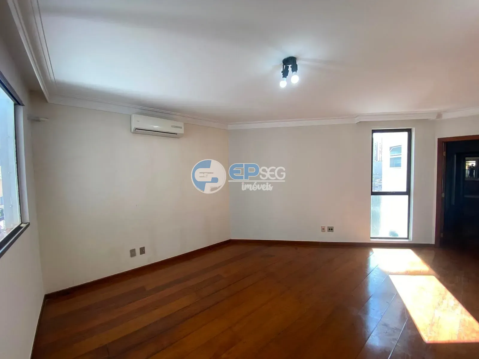 Apartamento, 4 quartos, 213 m² - Foto 11