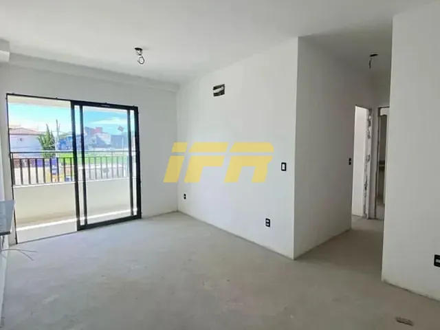 Apartamento 2 quartos e 2 banheiros, à venda, no bairro Independência em Taubaté