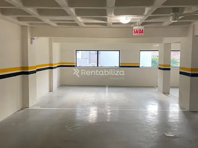 Apartamento 3 quartos e 3 banheiros, à venda, no bairro Meia Praia em Itapema