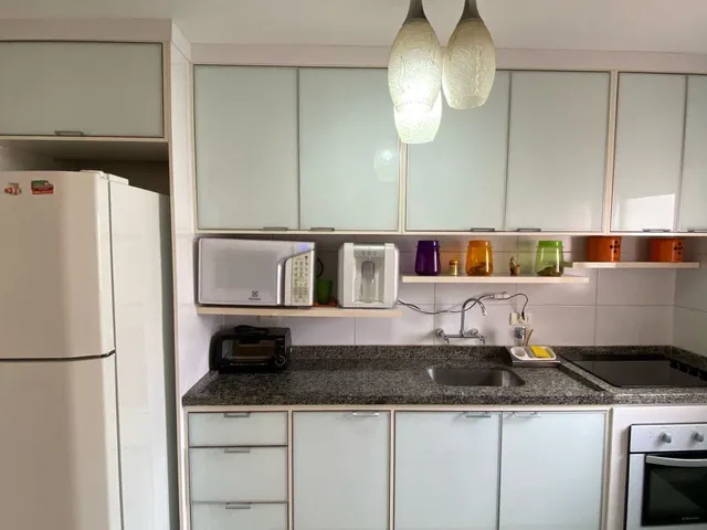 Apartamento com 142m² 3 quartos e 2 banheiros, à venda, no bairro Centro em Londrina
