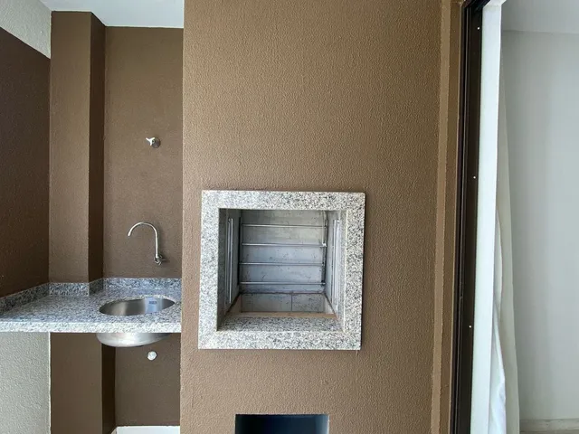 Apartamento com 142m² 3 quartos e 2 banheiros, à venda, no bairro Centro em Londrina