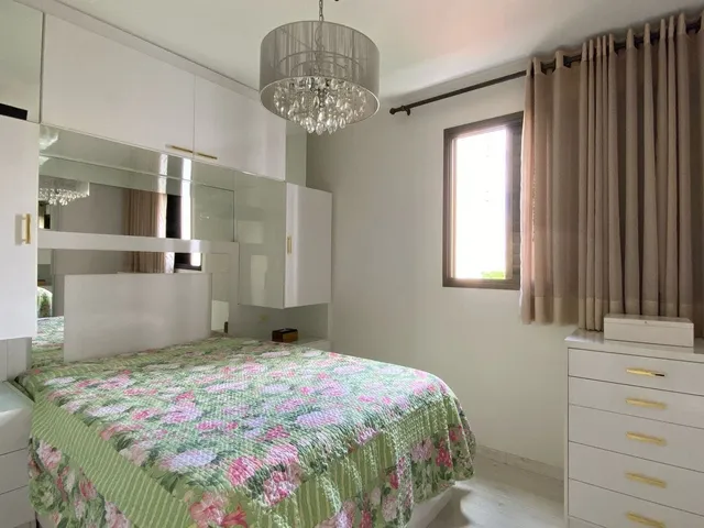 Apartamento com 142m² 3 quartos e 2 banheiros, à venda, no bairro Centro em Londrina