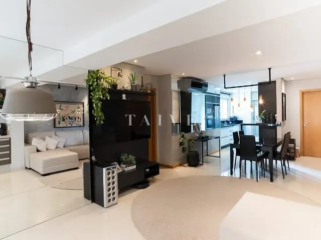 Apartamento com 192m² 3 quartos e 3 banheiros, à venda, no bairro Guanabara Parque Boulevard em Londrina