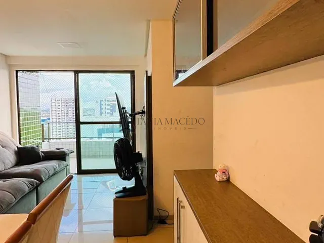 Apartamento com 67m² 3 quartos e 2 banheiros, à venda, no bairro Madalena em Recife