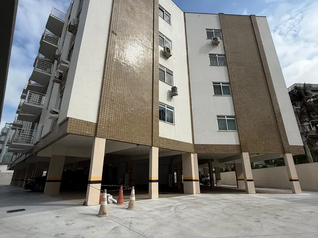 Apartamento 3 quartos e 3 banheiros, à venda, no bairro Algodoal em Cabo Frio