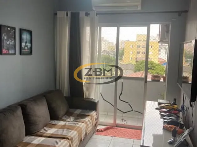 Apartamento com 75m² 3 quartos e 1 banheiro, à venda, no bairro Vila Larsen 1 em Londrina