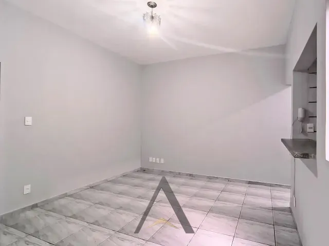 Apartamento 2 quartos e 2 banheiros, à venda ou para alugar, no bairro Bela Vista em São Paulo