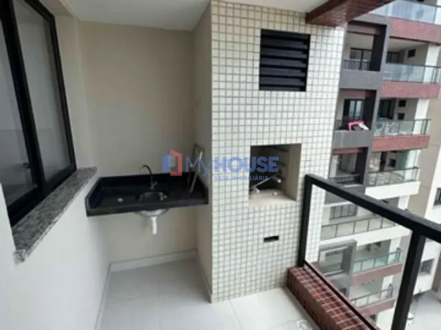 Apartamento com 82m² 3 quartos e 2 banheiros, para alugar, no bairro Nossa Senhora da Vitória em Ilhéus