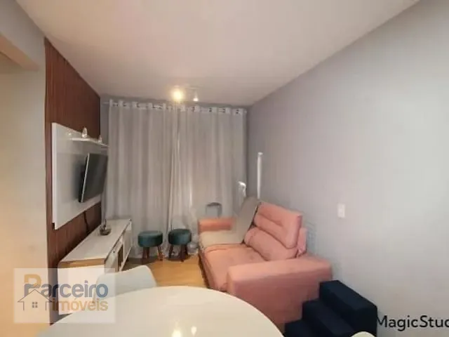 Apartamento com 45m² 2 quartos e 1 banheiro, à venda, no bairro Vila Penteado em São Paulo