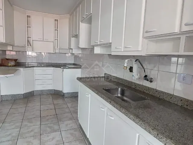 Apartamento 3 quartos e 2 banheiros, à venda, no bairro São Benedito em Poços de Caldas