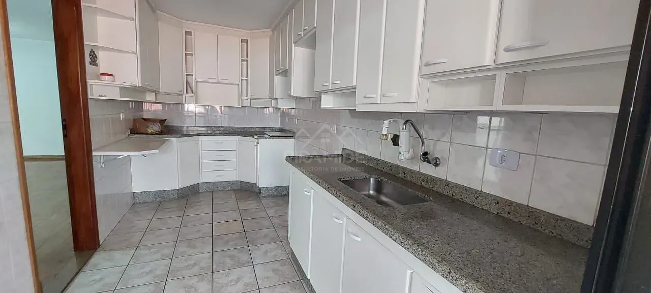 Apartamento, 3 quartos, 127 m² - Foto 2
