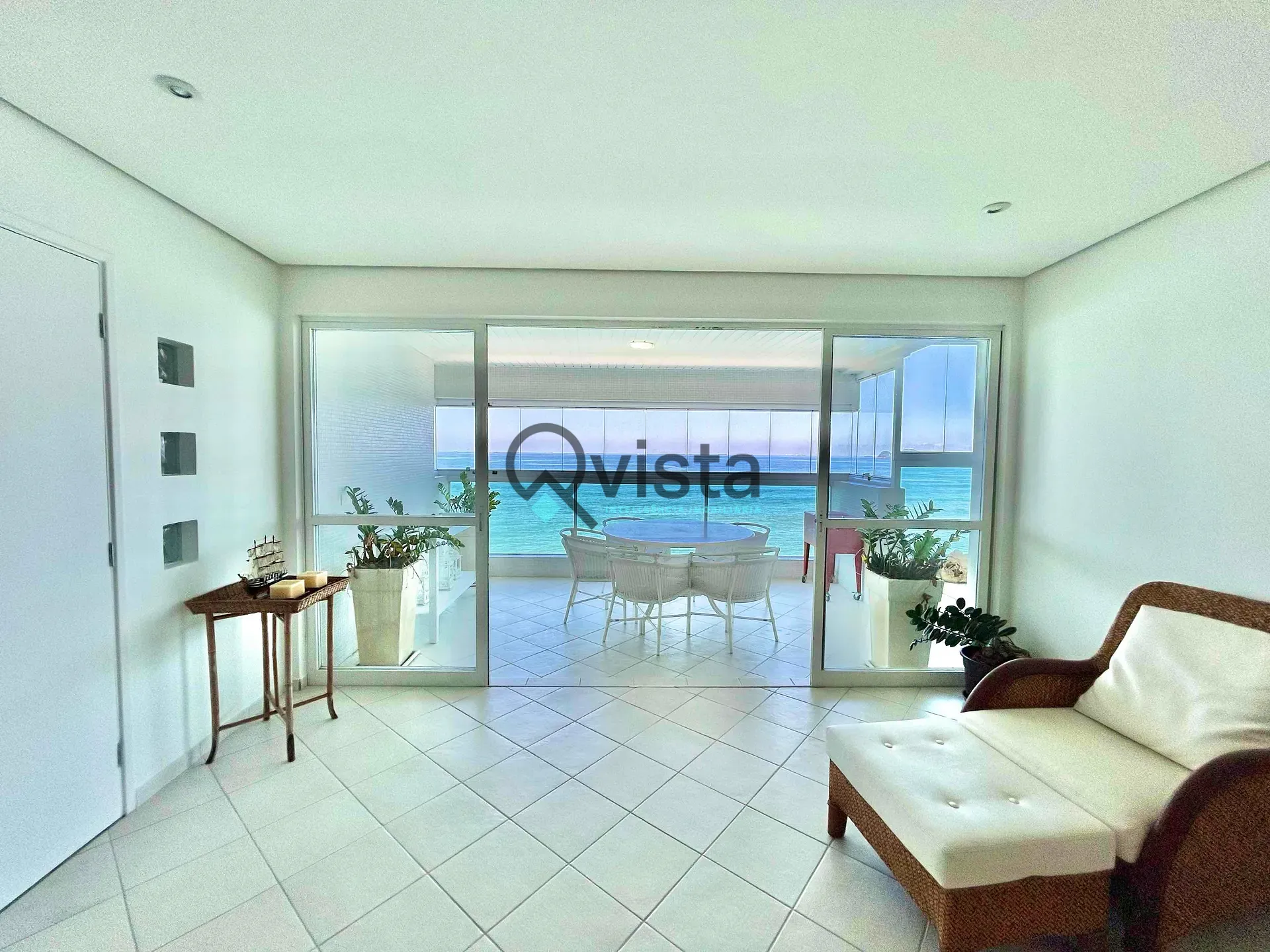 Apartamento, 3 quartos, 184 m² - Foto 2