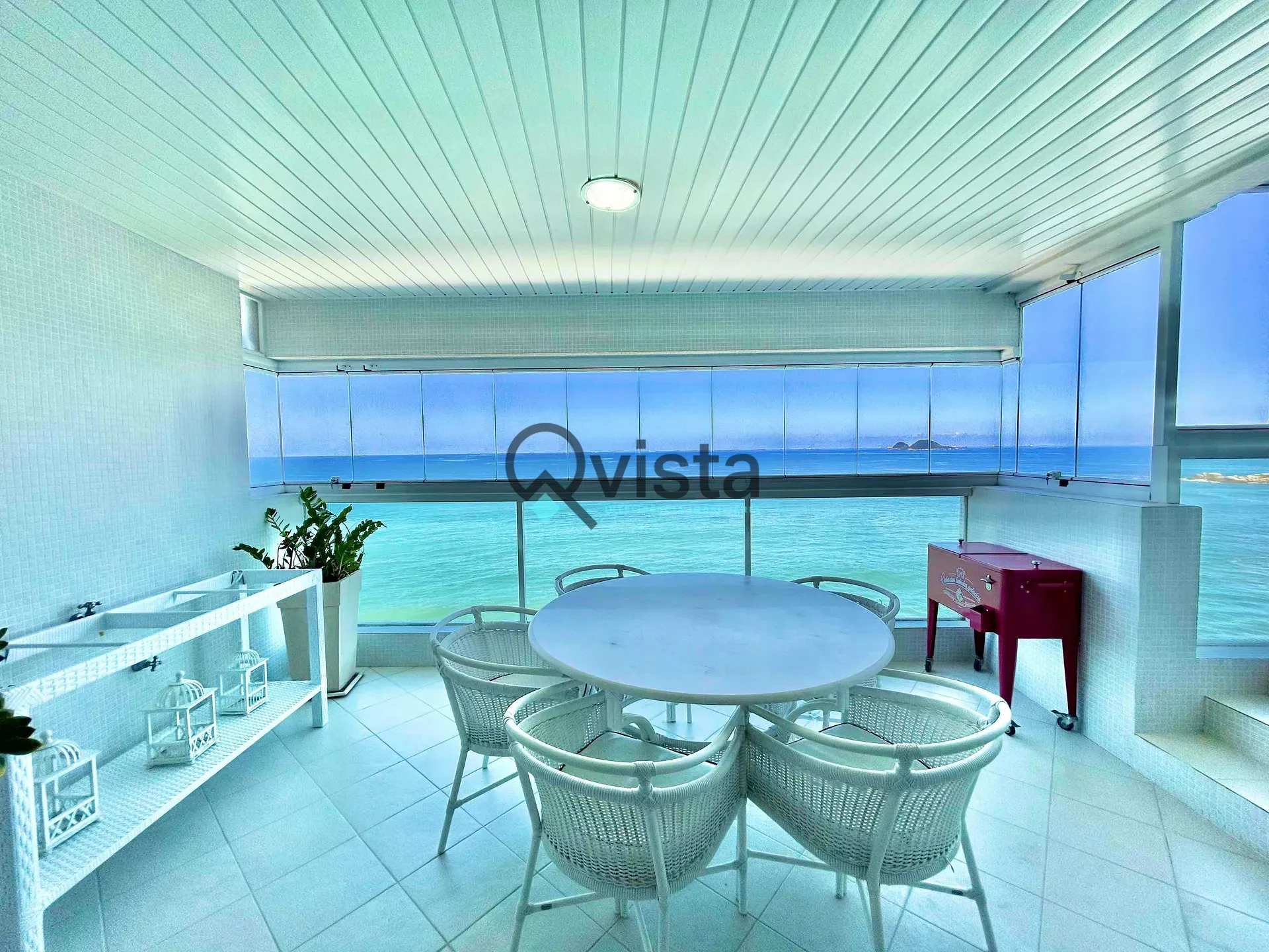 Apartamento, 3 quartos, 184 m² - Foto 1