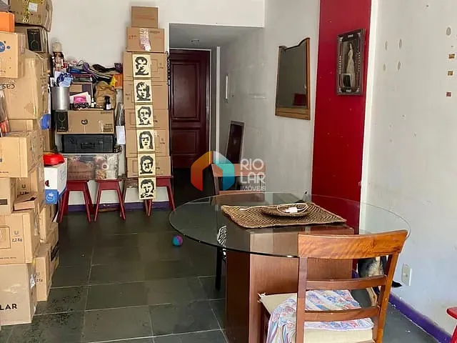 Apartamento com 73m² 2 quartos e 2 banheiros, à venda, no bairro Copacabana em Rio de Janeiro