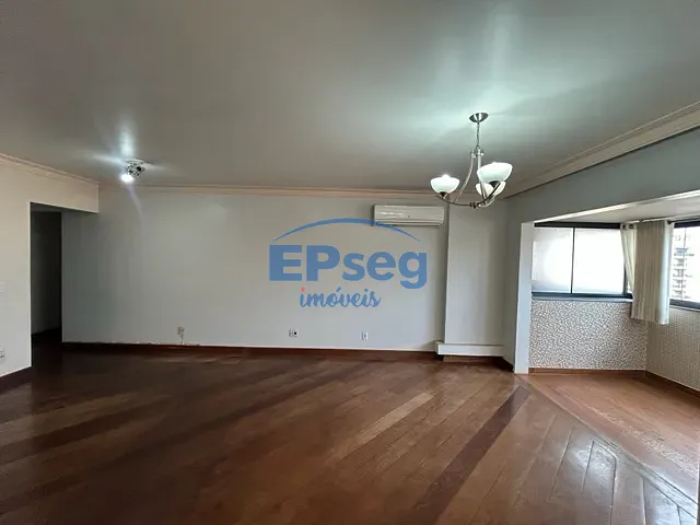 Apartamento com 257m² 4 quartos e 1 banheiro, à venda ou para alugar, no bairro Centro em Londrina