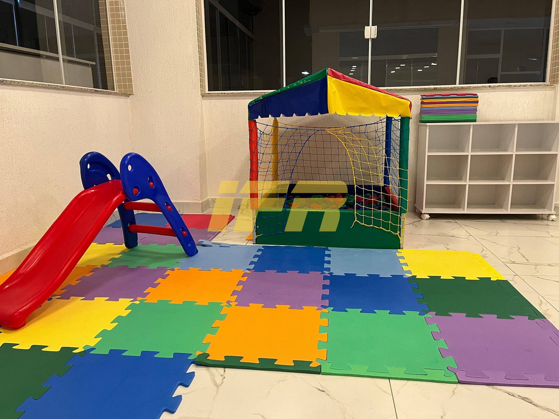 Apartamento, 2 quartos, 74 m² - Foto 2