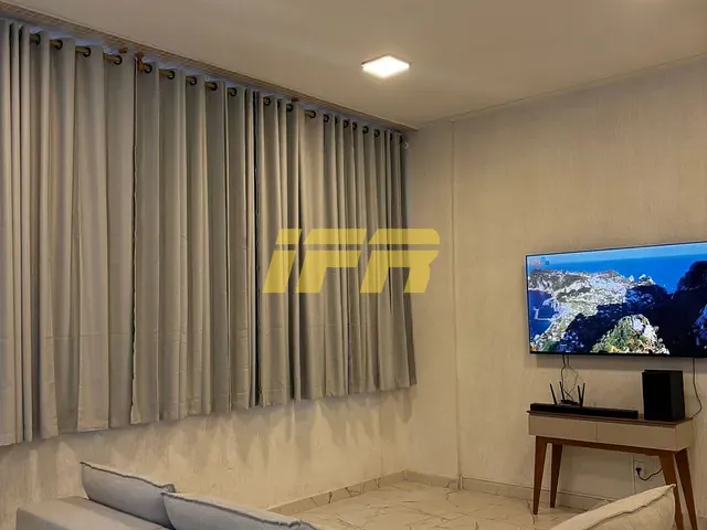 Apartamento 2 quartos e 2 banheiros, à venda ou para alugar, no bairro Praia Grande em Ubatuba