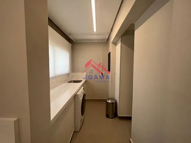 Apartamento 2 quartos e 3 banheiros, à venda ou para alugar, no bairro Vila Andrade em São Paulo