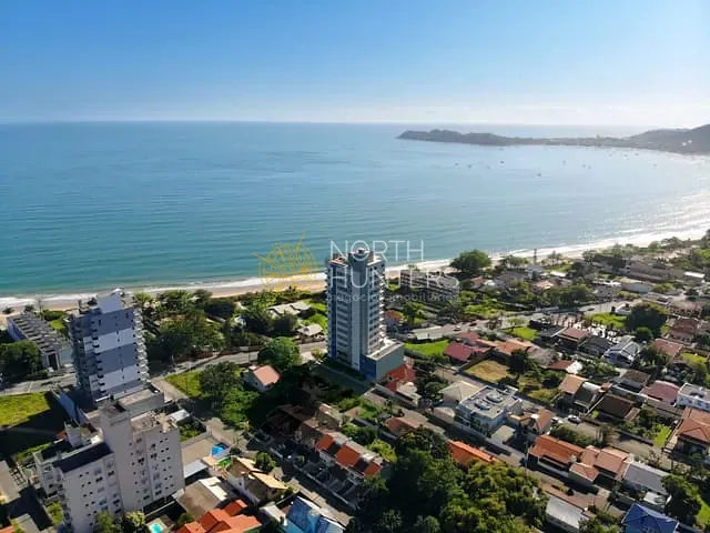 Apartamento com 185m² 3 quartos e 2 banheiros, à venda, no bairro Armação em Penha