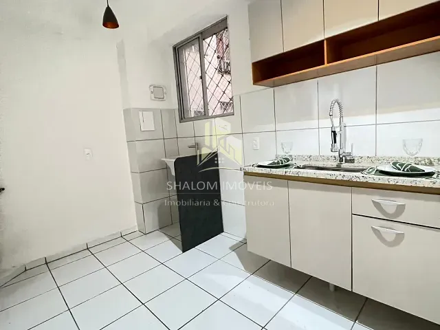 Apartamento 2 quartos e 1 banheiro, à venda, no bairro Serra Dourada em Vespasiano