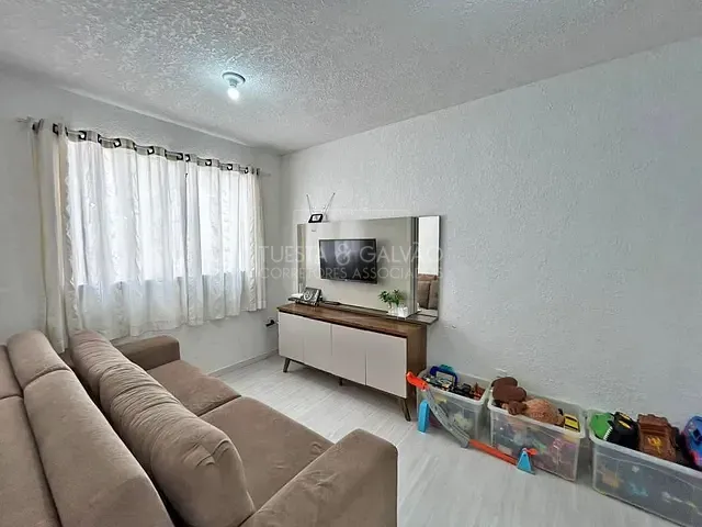 Apartamento com 38m² 2 quartos e 1 banheiro, à venda, no bairro São Gabriel em Colombo