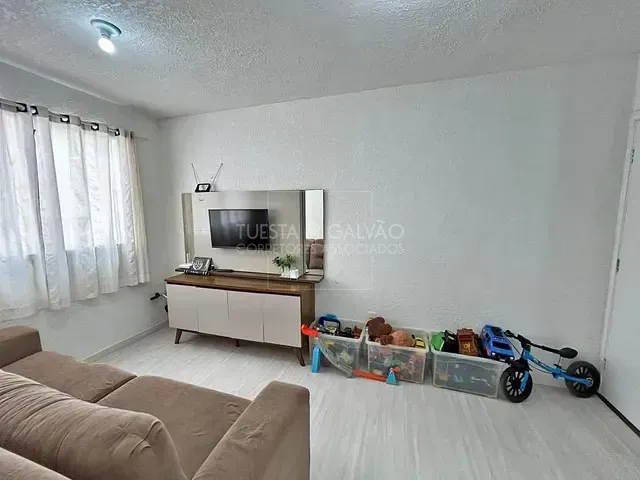 Apartamento com 38m² 2 quartos e 1 banheiro, à venda, no bairro São Gabriel em Colombo