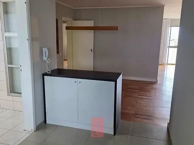 Apartamento 3 quartos e 3 banheiros, para alugar, no bairro Cerqueira César em São Paulo